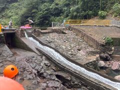 -安吉龙王山峡谷漂流