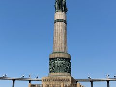 -人民防洪胜利纪念塔