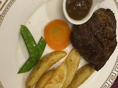 黑椒牛排-92°C俄式厨房(中央大街店)