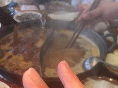 -赵美丽·重庆社区火锅·直营店(火车东站·中豪国际店)