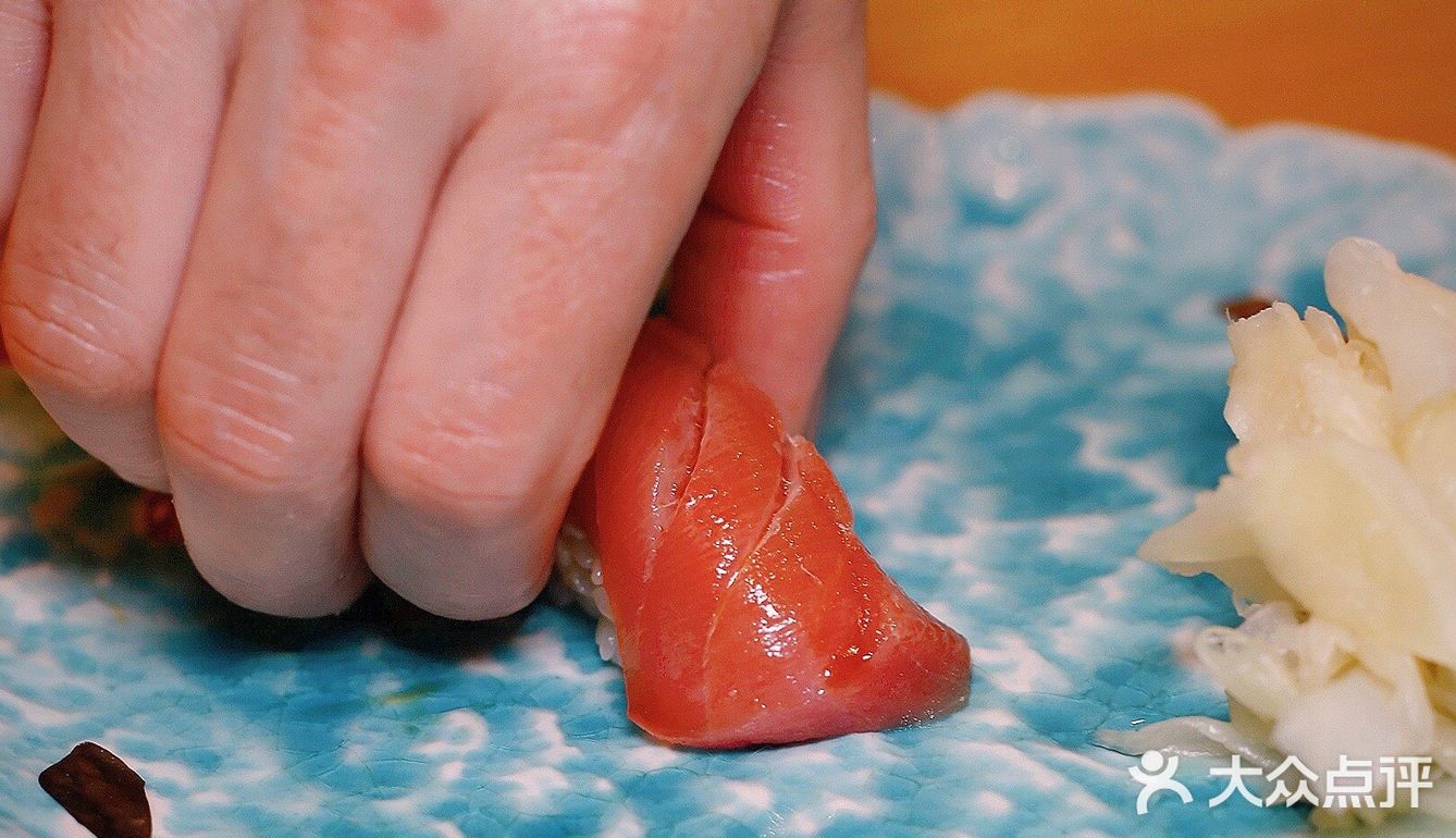 主厨画风太可爱了🍱鸟藏·极的omakase是我吃过最欢乐的