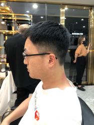 -YESIDO椰岛造型烫发染发