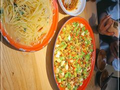 -先启半步颠小酒馆(虹桥龙湖天街店)