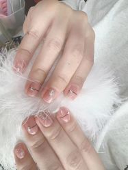 -阿噶西美甲美睫