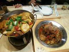 -钟掌勺忘不了地道湘菜(新天地假日广场店)