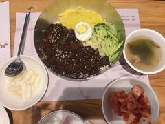 -丽池宫韩式汗蒸会馆(华灯坊店)