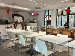 -伊诺咖啡(东川路店)