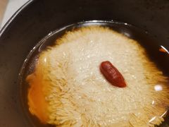 上汤炖菊花-萬國春·中菜馆(颐和公馆店)
