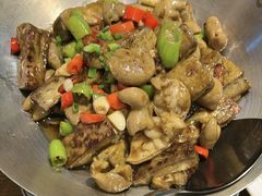 -黄泥岗·地道湖北菜(奥特莱斯店)