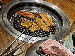 -明洞阿姨·韩式酱蟹烤肉·创意料理(三元桥店)