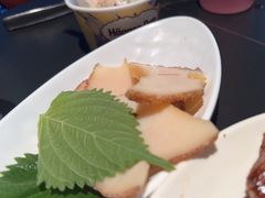-雍容荟帝王蟹活龙虾展台自助(IFS黑金店)