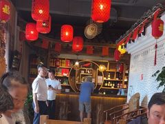 -头上红煨盐鸡·非遗院子餐厅
