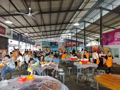 大堂-五七小李子油焖大虾(总店)