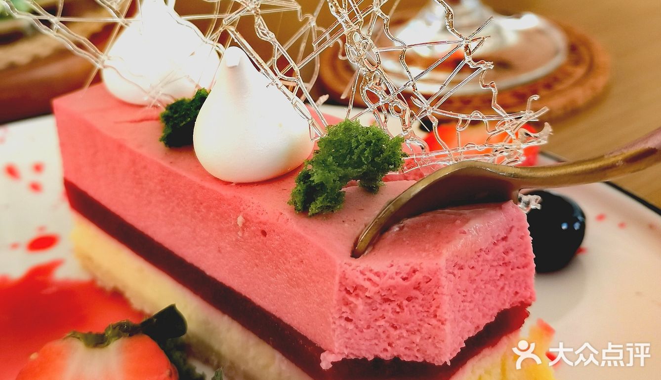 【杏荟爱群】广州360度旋转下午茶餐厅 🍰