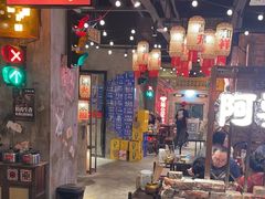 -萍姐火锅·公路夜市(武汉首店)