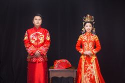 点击看大图 -太郎花子婚纱摄影艺术中心