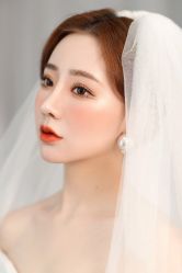 -艾米丽婚纱礼服