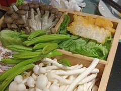 -廖掌柜·重庆鲜货火锅(上海首店)