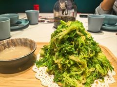 -老周家酱卤猪蹄私房菜(克拉玛依西街店)