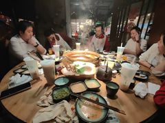-巴奴毛肚火锅(悠唐购物中心店)