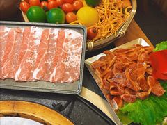 -老渔家·白族·石板烧·野生菌火锅(古城中心店)