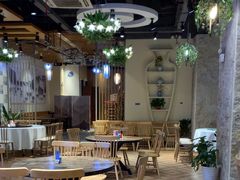 -香山湖家家宴(中山陵店)