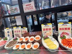 -遇上西雅图多融合海鲜自助餐厅(中房金谊广场店)