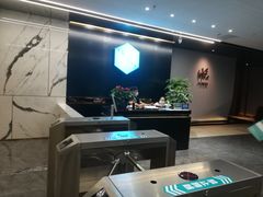 -懒人Club健身(卓越时代广场店)