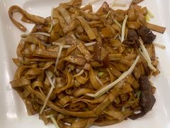 牛肉炒河粉-朱仔记食府(江南大道店)