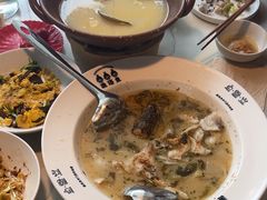 -渔语鱼酸菜鱼新川菜(来福士店)