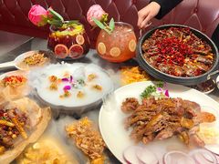 -依呀呀ktv烧烤小串(中山西路店)