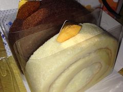 -花花卷卷·鲜食蛋糕(静安久光百货店)