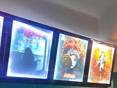 -荒岛实景沉浸密室(江汉路1店)