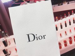 -Dior迪奥(上海世茂广场店)