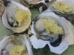 炭烧蒜蓉生蚝-贞姨美食·老字号海鲜大排档