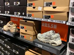 -NIKE上海青浦优选体验店