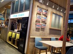 门面-牛楠楠·香港牛腩茶餐厅(永旺店)