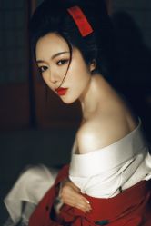 点击看大图 -持熹光年写真体验馆