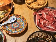 -洱火云南酸菜牛肉火锅(石景山当代商城店)