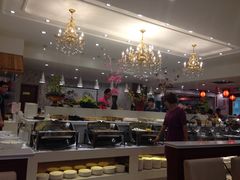 -泉福居酱骨头自助广场(南大街商业步行街店)