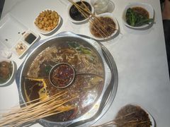 -佰人王串串香火锅(洋珠巷店)
