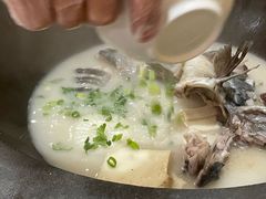 -鸯潭·云南原生态蒸汽石锅鱼(丽景蓝湾店)