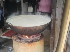 -云南大锅豆浆店