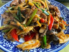 风味牛杂-南宁市共鸣餐厅(望州路店)