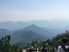 -罗田薄刀峰风景区