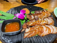 纳西烤山猪-觅山云南菜(泊富ICITY店)