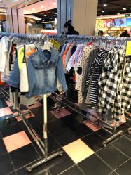 -乐友孕婴童(王府井购物中心店)