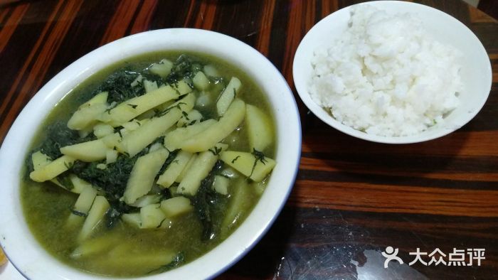 哈拉海炖土豆