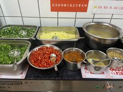 -芈重山老火锅(广州首店)