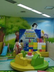 -孩子王(万达广场店)